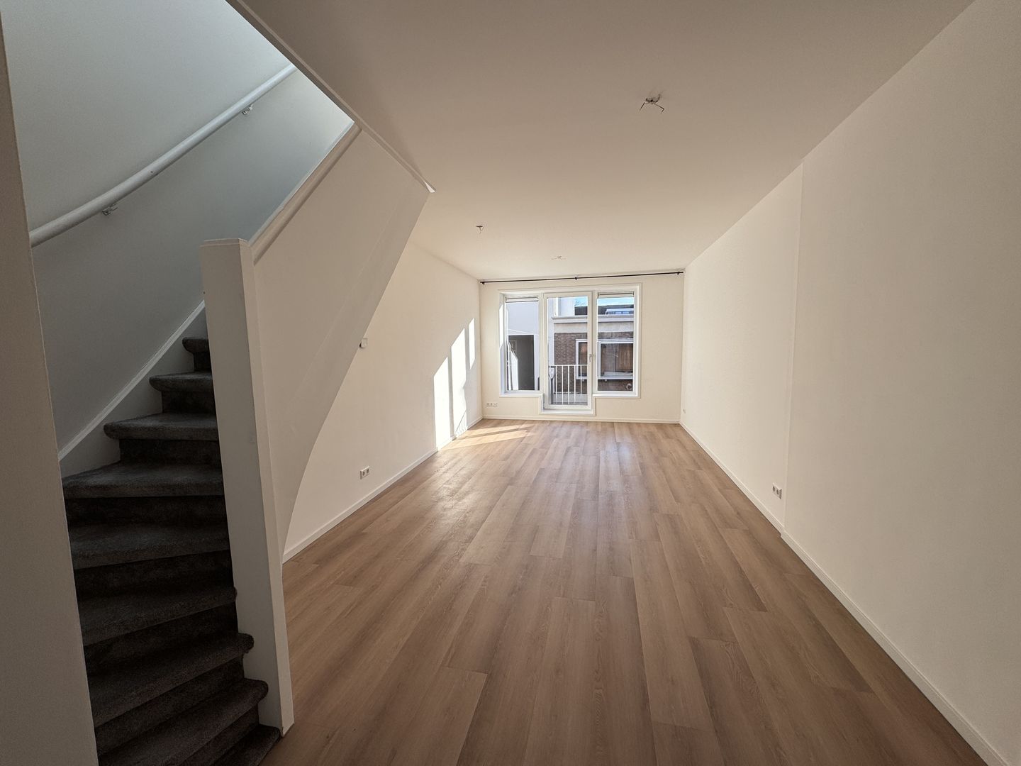 Photo 10 of Korte Vorststraat 8