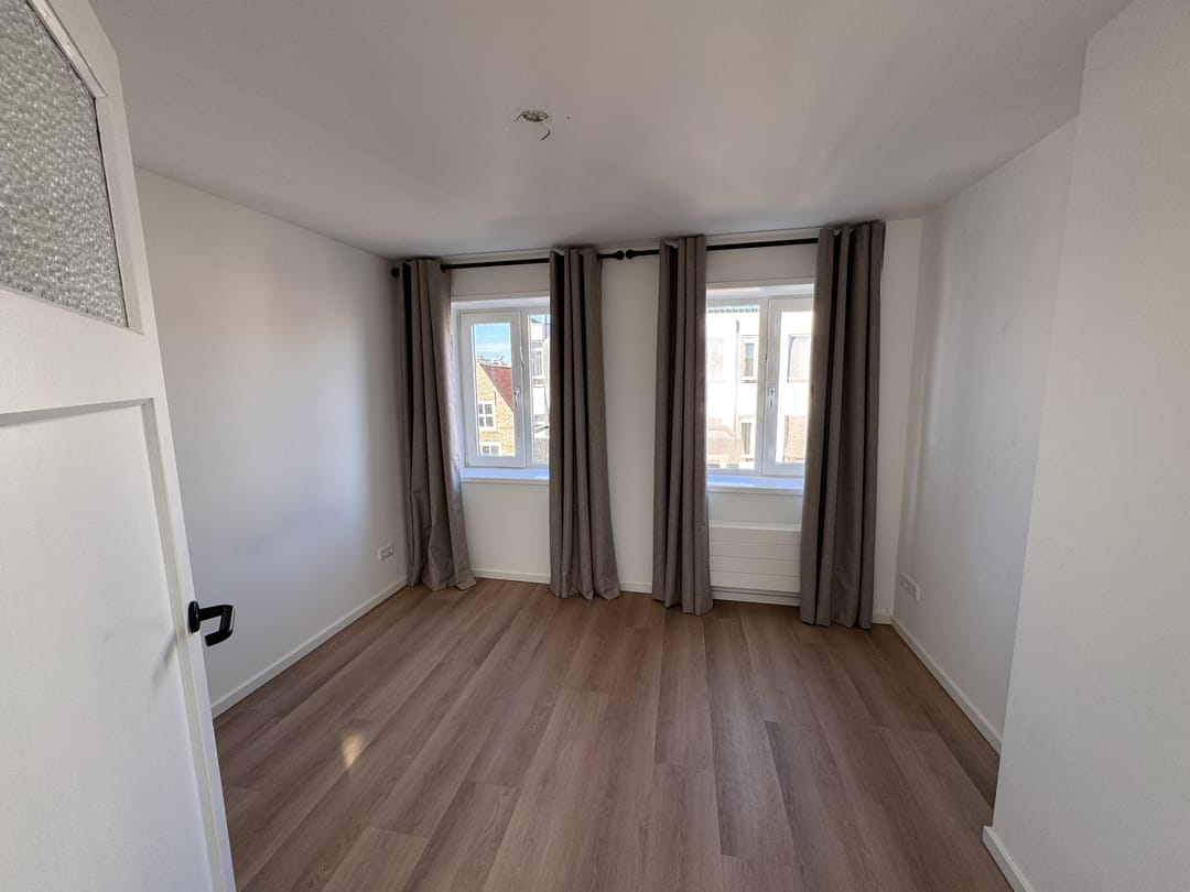 Photo 17 of Korte Vorststraat 8
