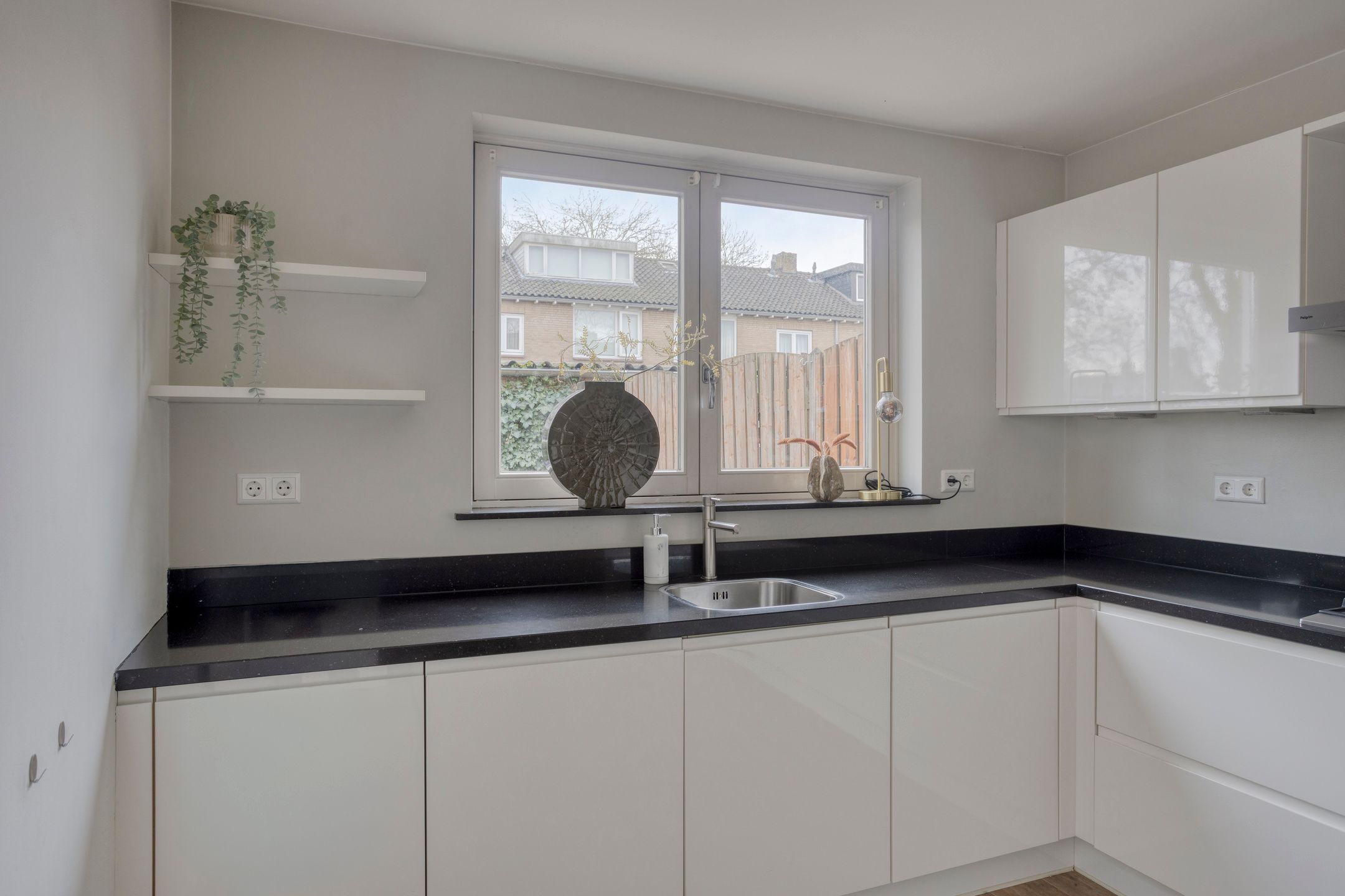 Foto 15 van Dr. Ringersstraat 19