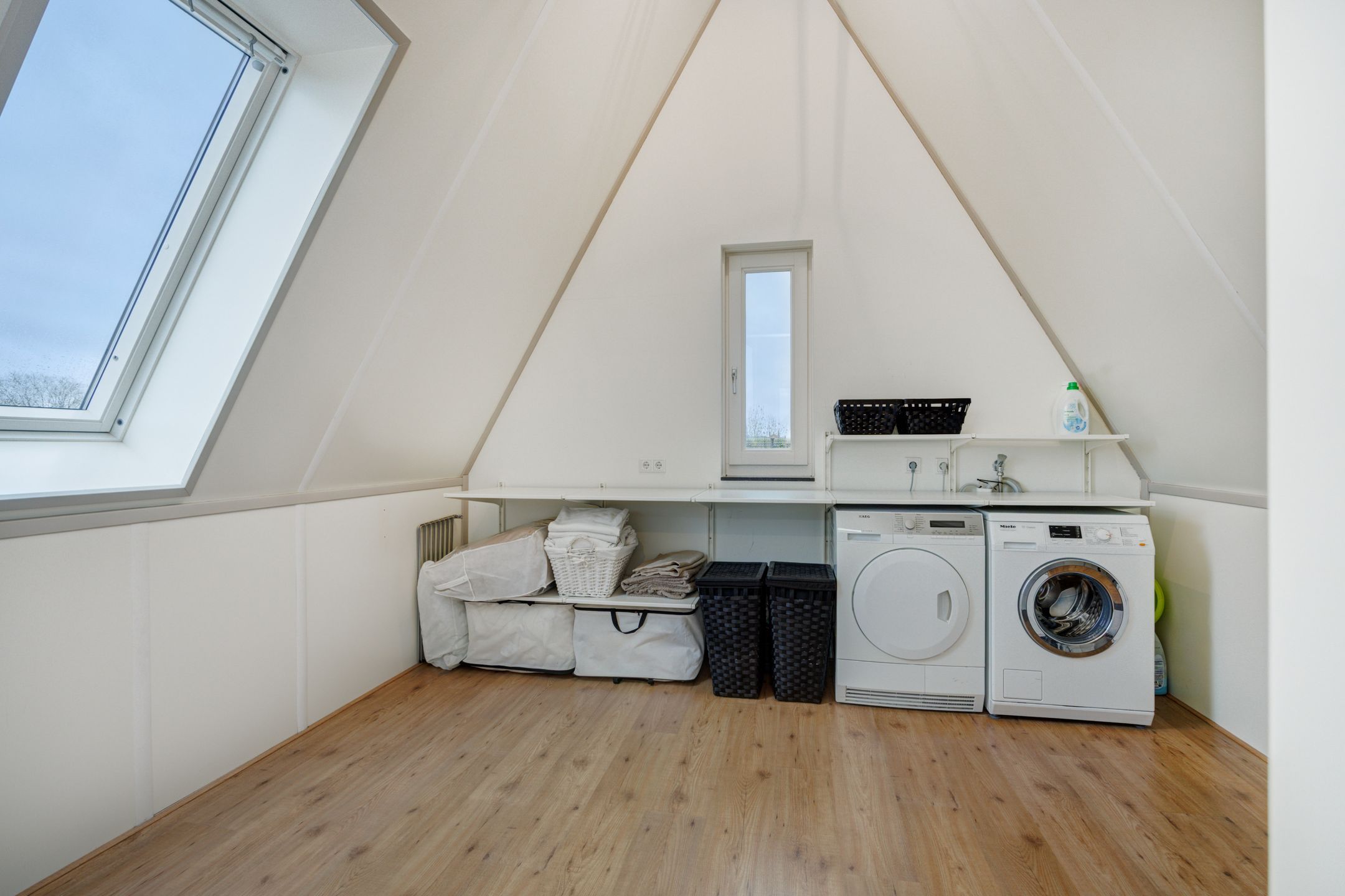 Photo 30 of Peelrand 23