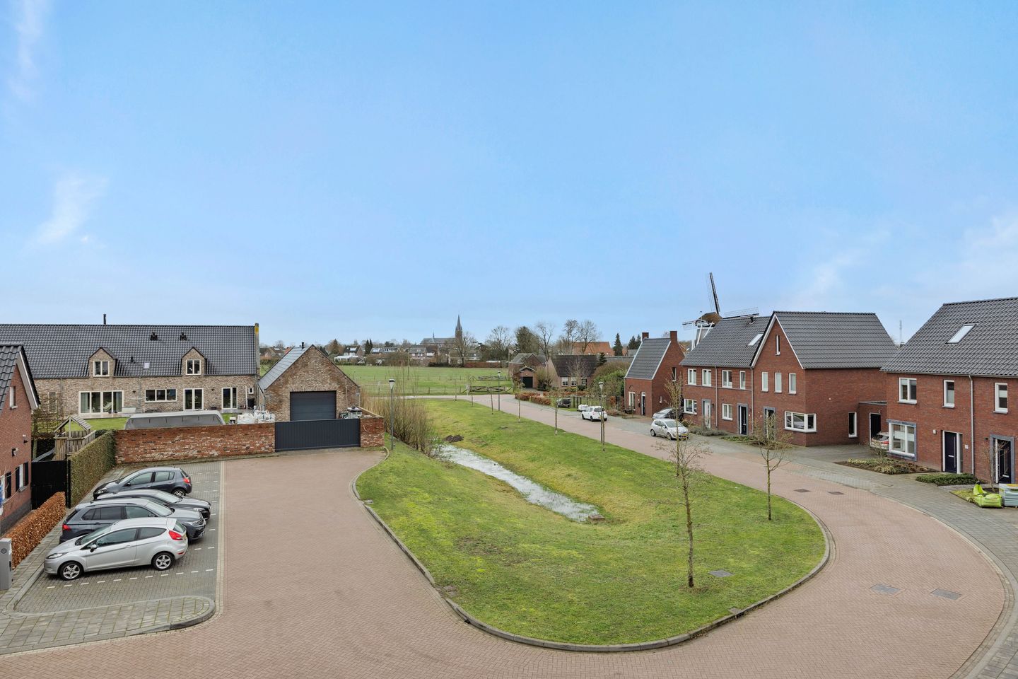 Photo 44 of Peelrand 23