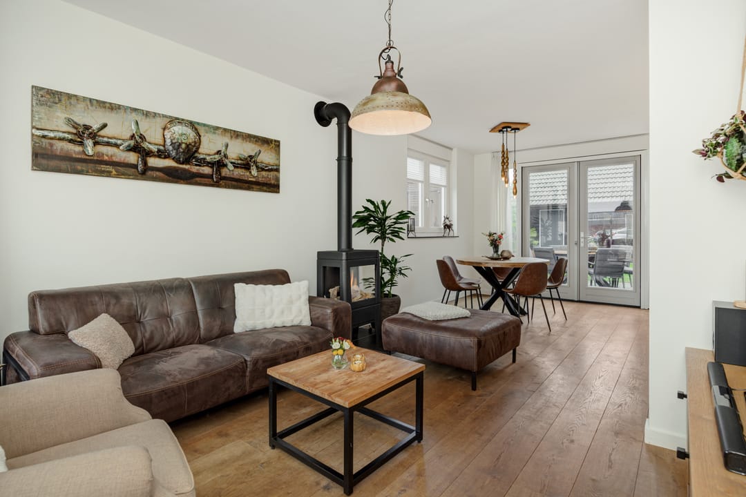 Photo 2 of Peelrand 23