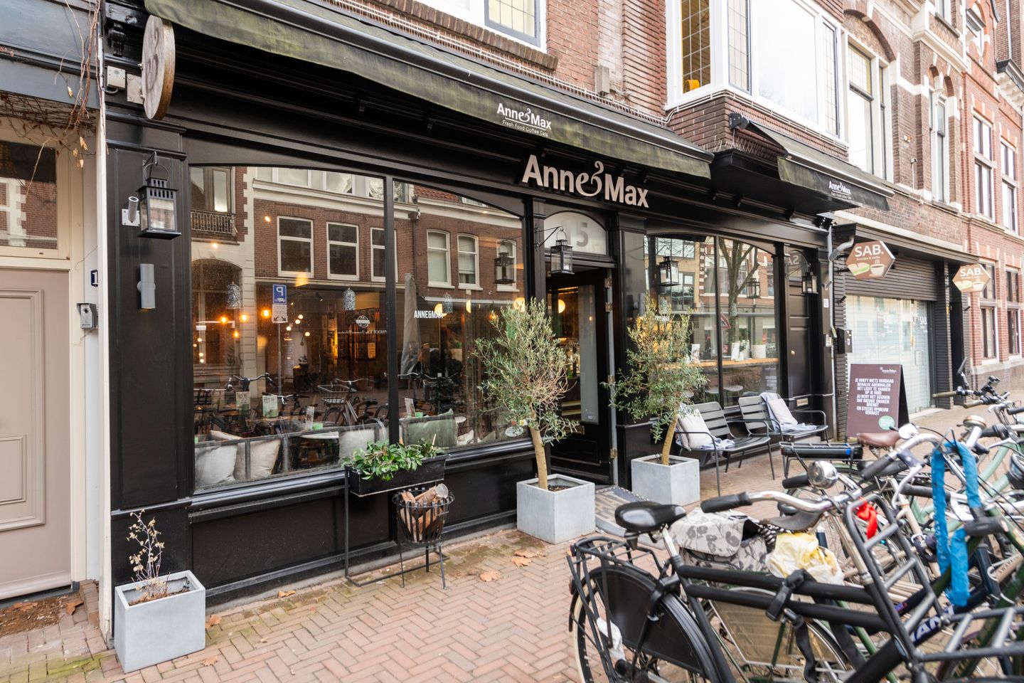 Bekijk foto 3 van Burgemeester Reigerstraat 15