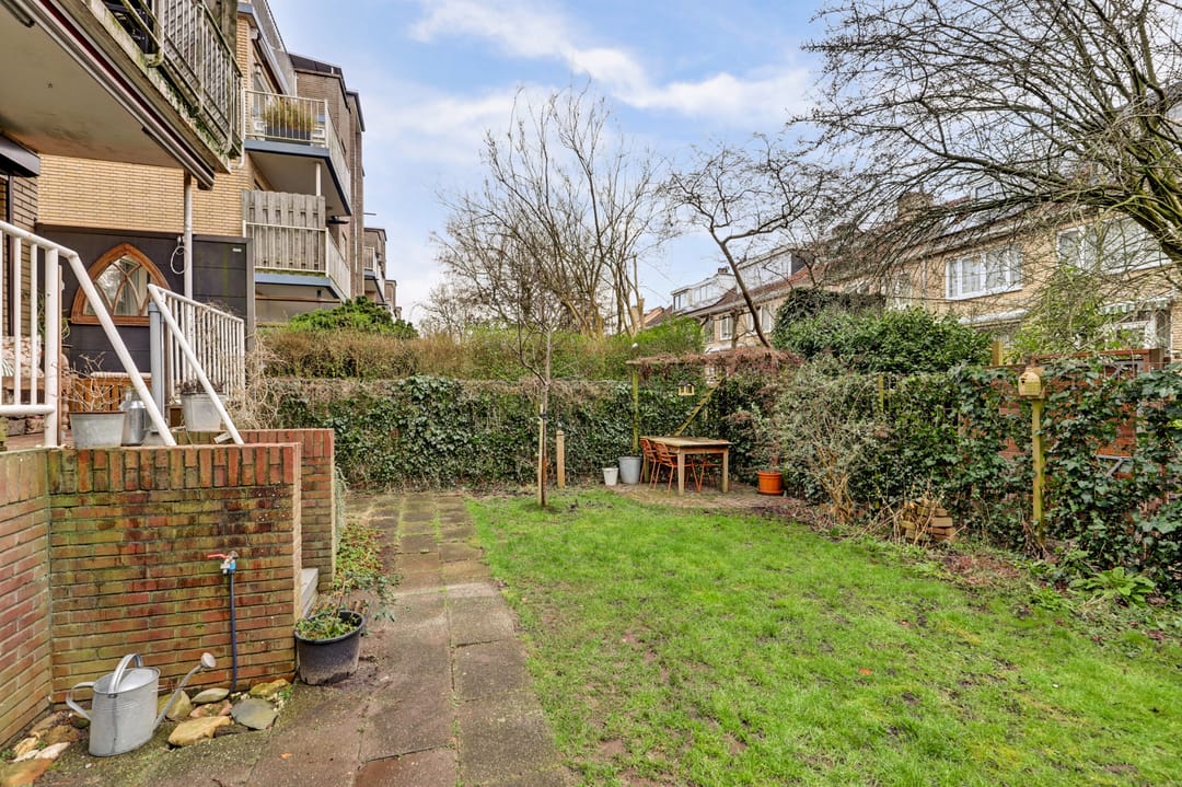 Photo 37 of Joseph Haydnlaan 42