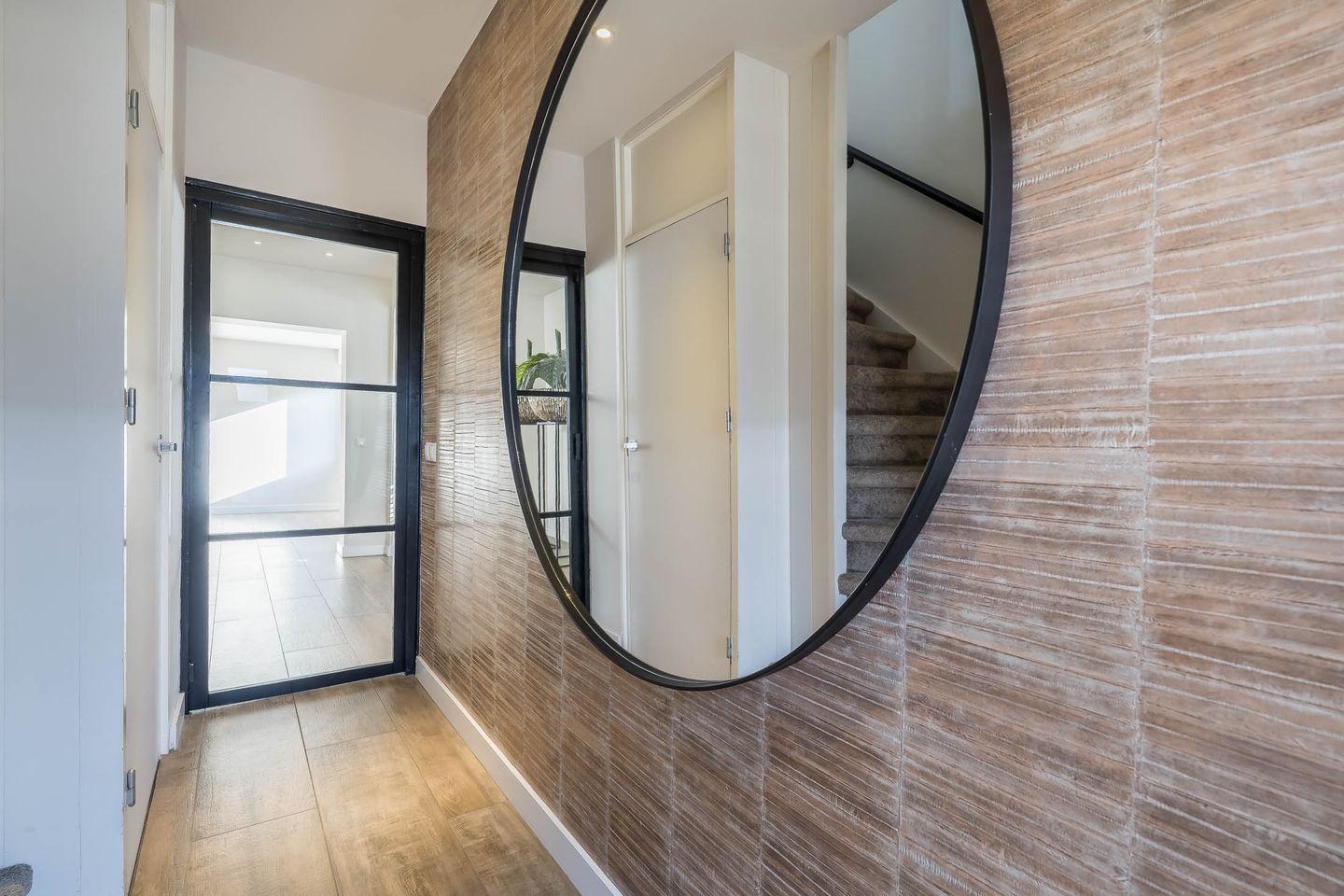 Photo 14 of Groenewoudlaan 40