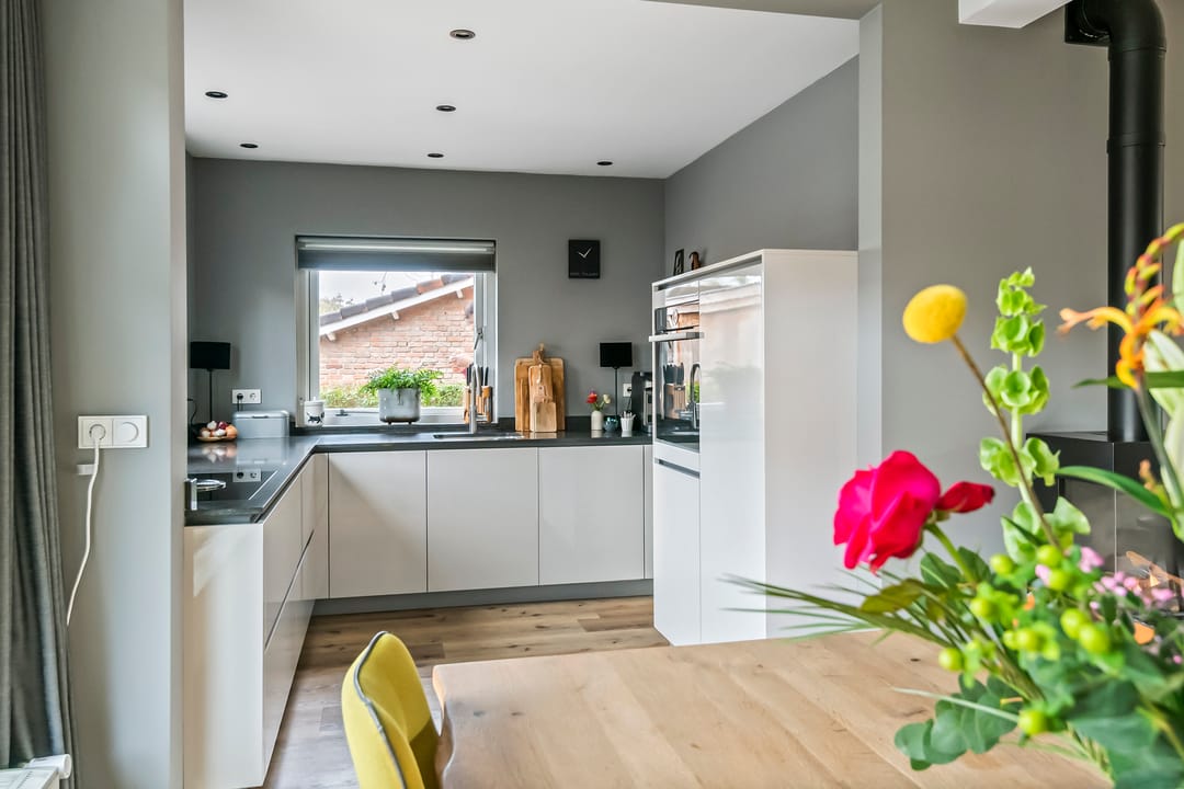 Foto 17 van Emmalaan 15