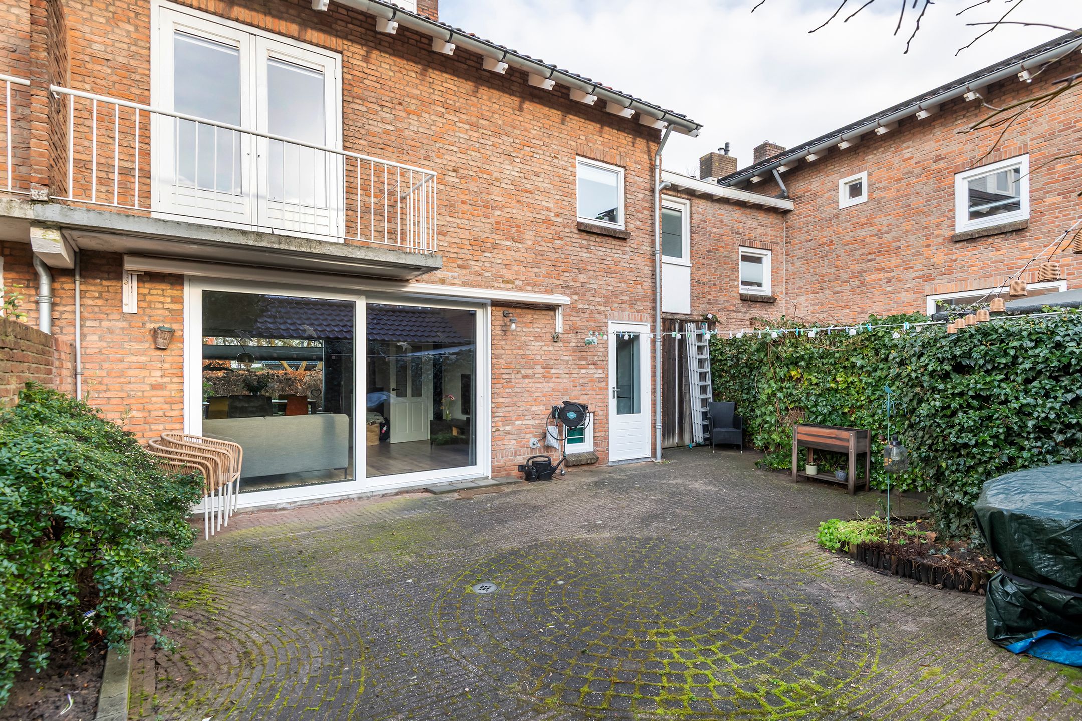 Foto 24 van Emmalaan 15