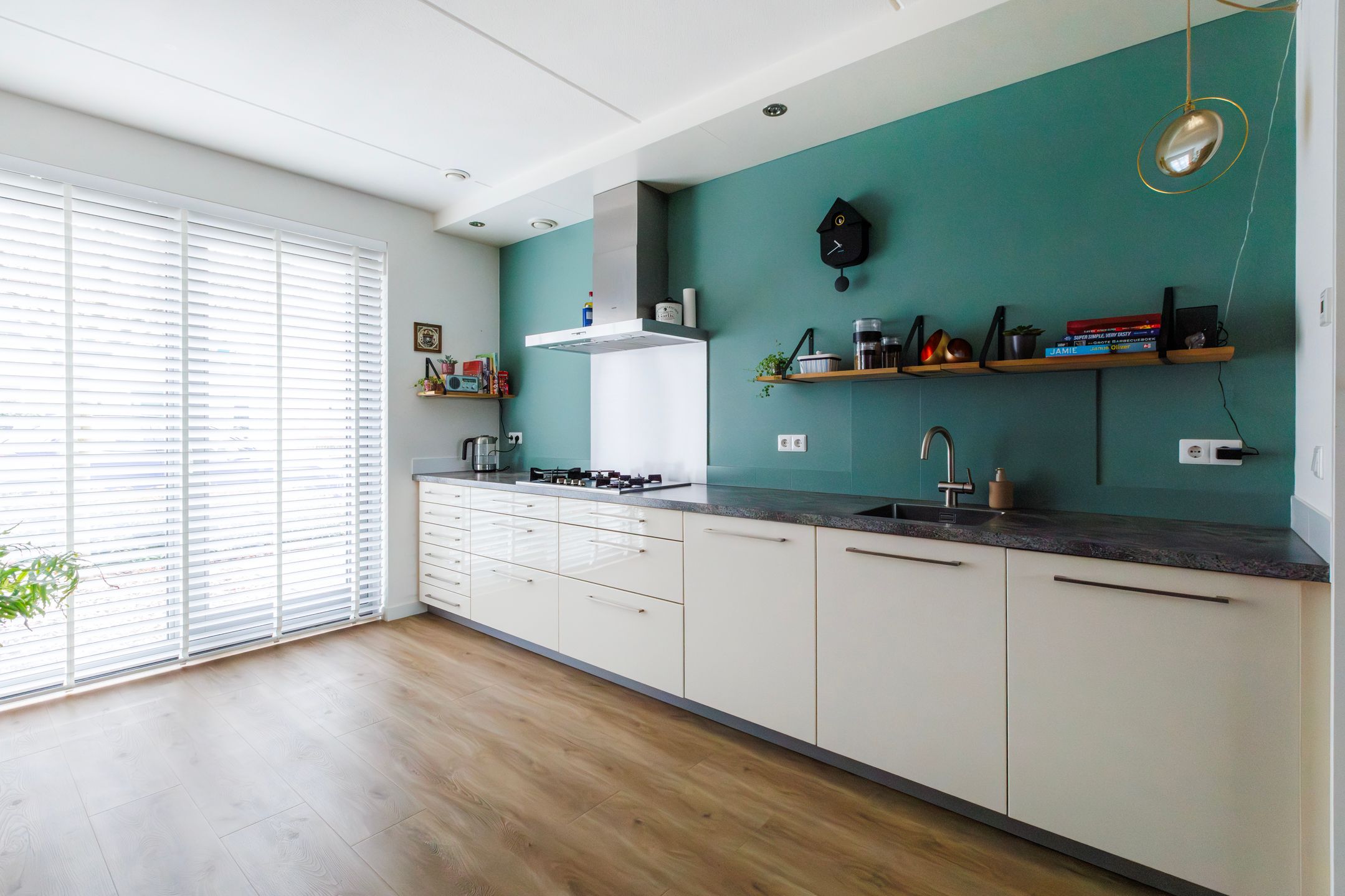 Photo 9 of Mackaylaan 63