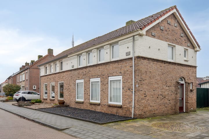 Foto 2 van Dorpsstraat 42