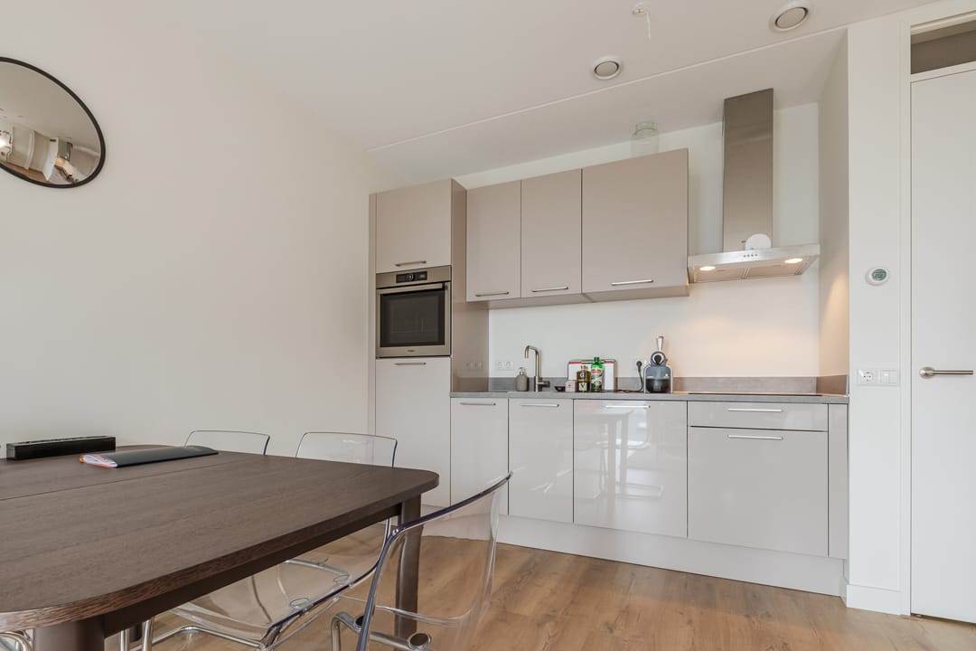 Photo 8 of Atelierstraat 208
