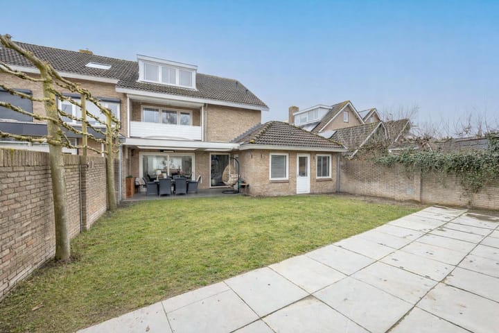 Photo 61 of Weteringlaan 192