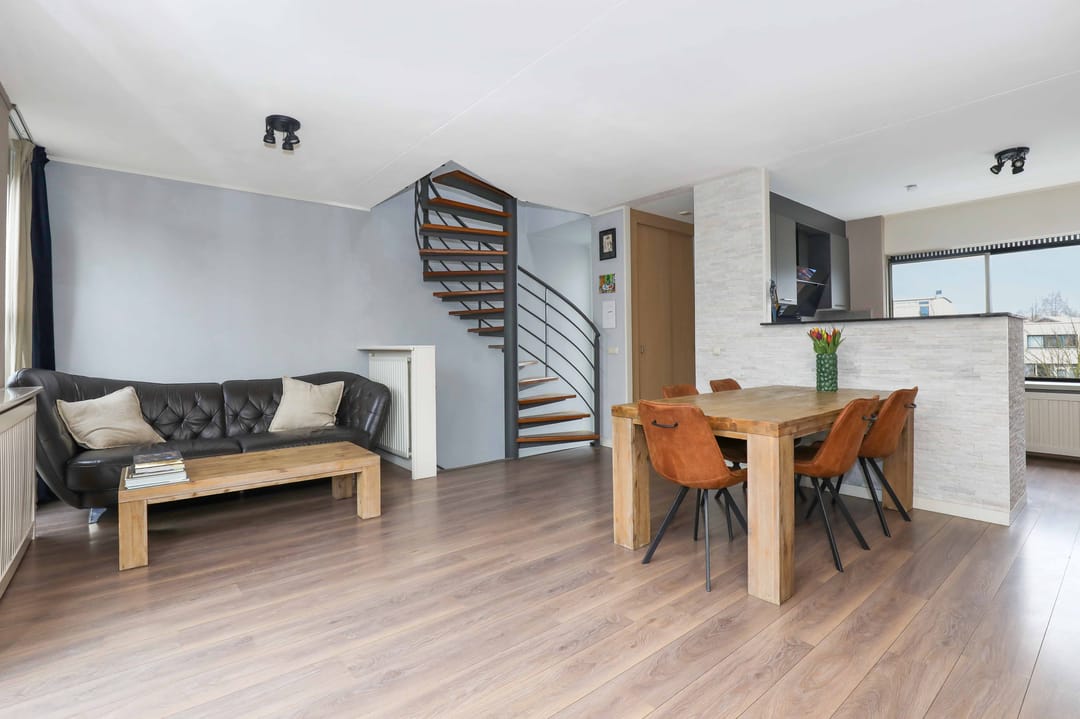 Foto 2 van De Beurs 66