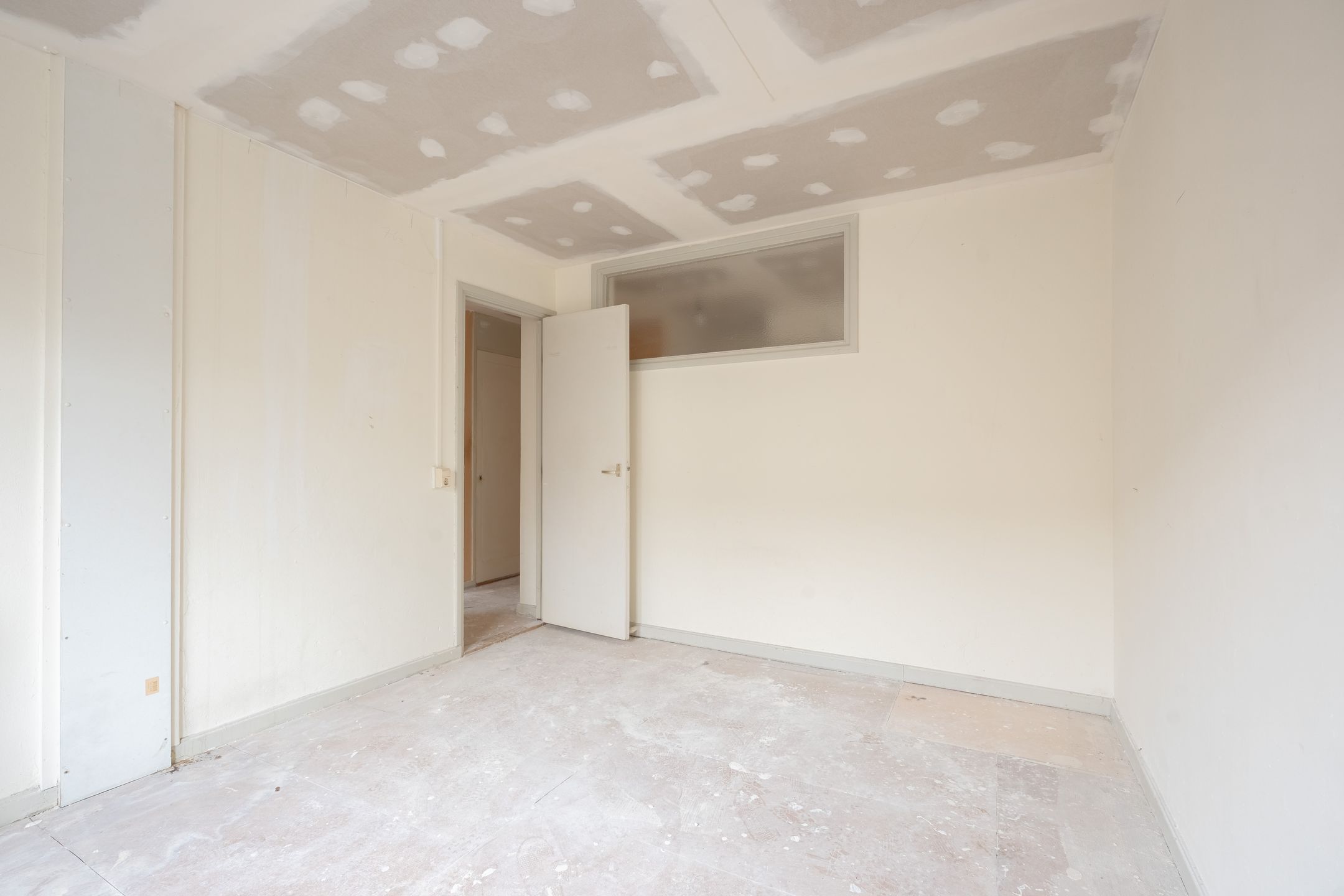 Photo 6 of Haarlemmerweg 577-2