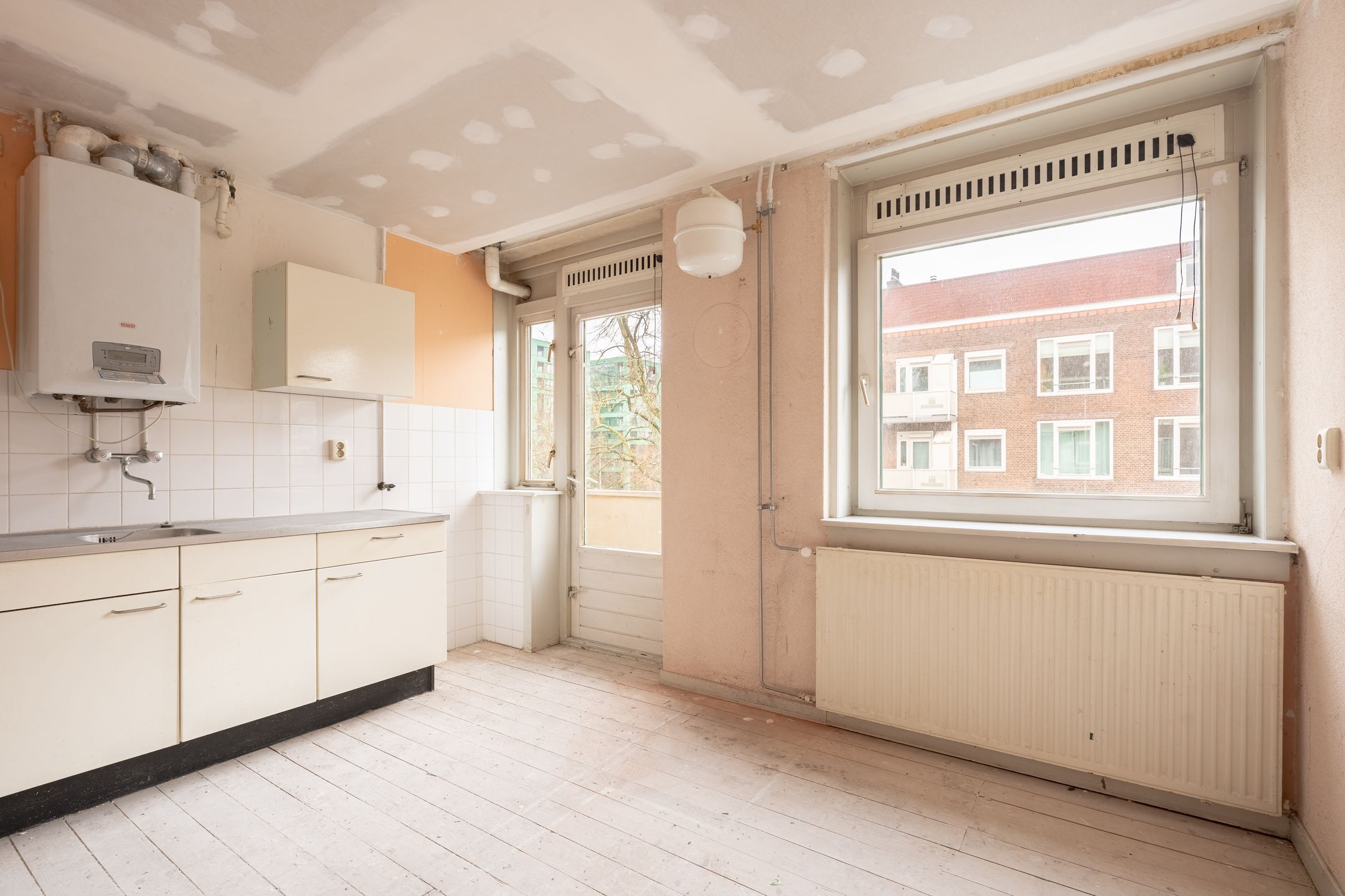 Photo 12 of Haarlemmerweg 577-2