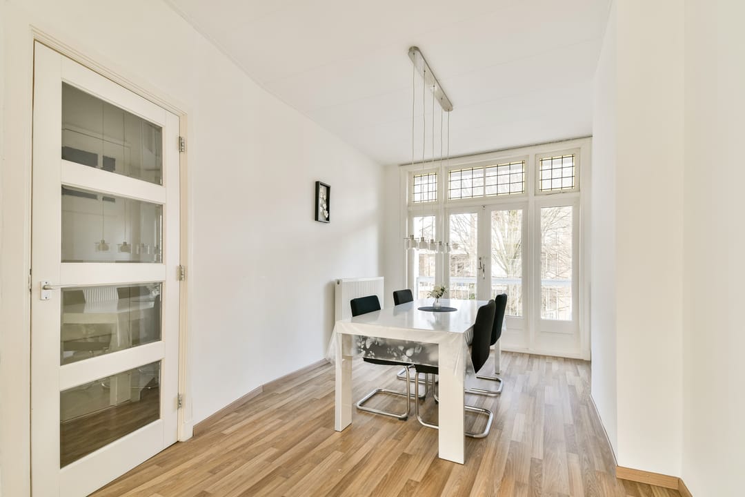 Photo 8 of Van 's-Gravesandestraat 26-B