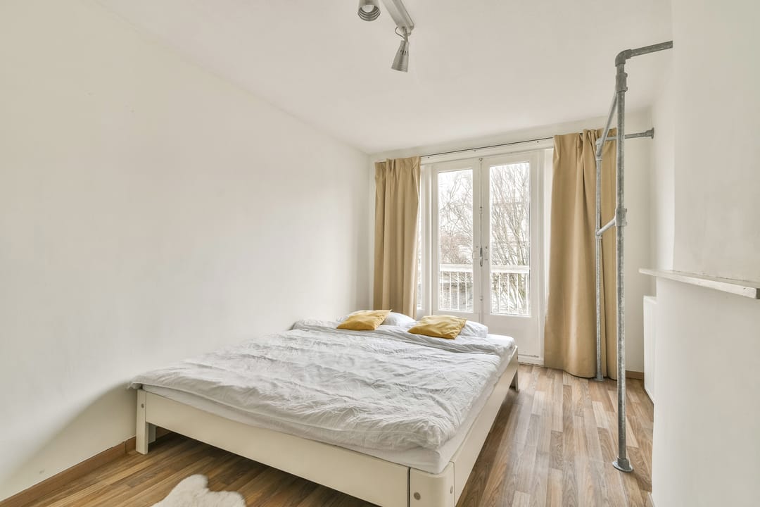 Photo 22 of Van 's-Gravesandestraat 26-B