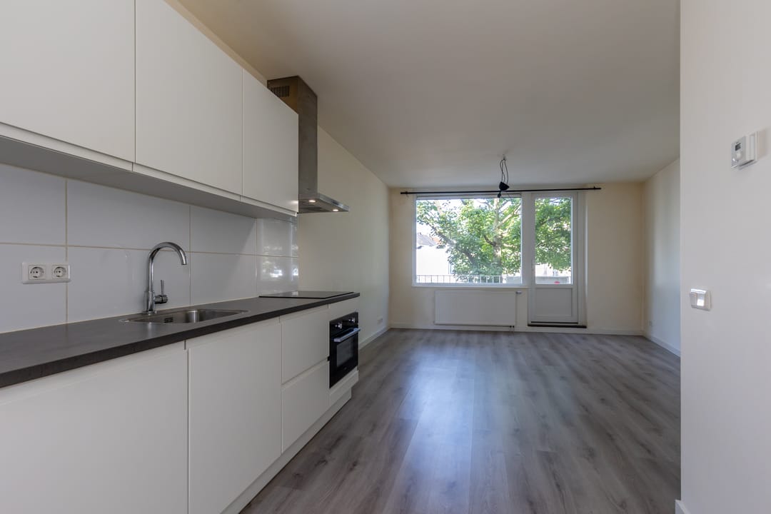 Photo 8 of Heinseweg 9-B