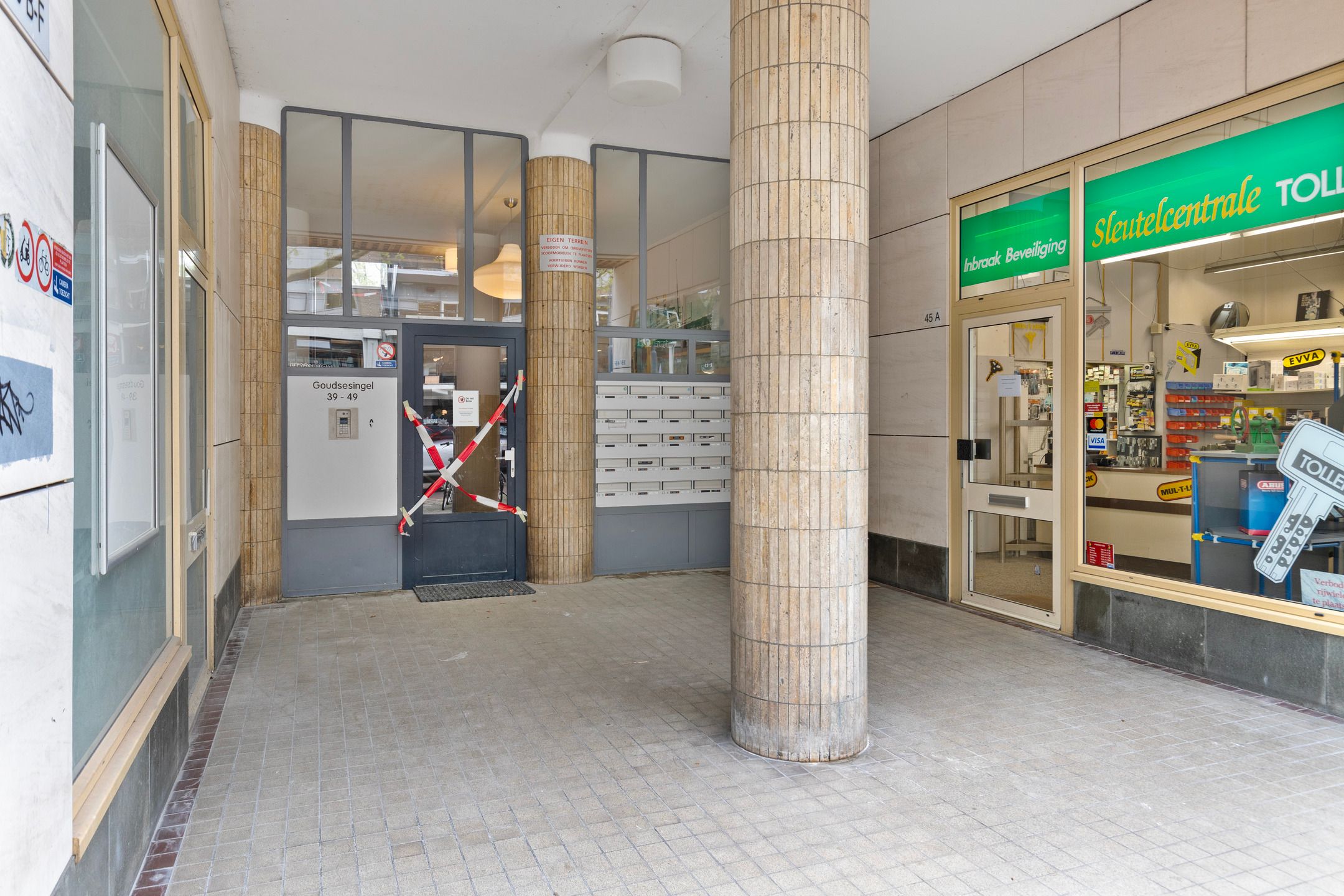 Photo 24 of Goudsesingel 41-F