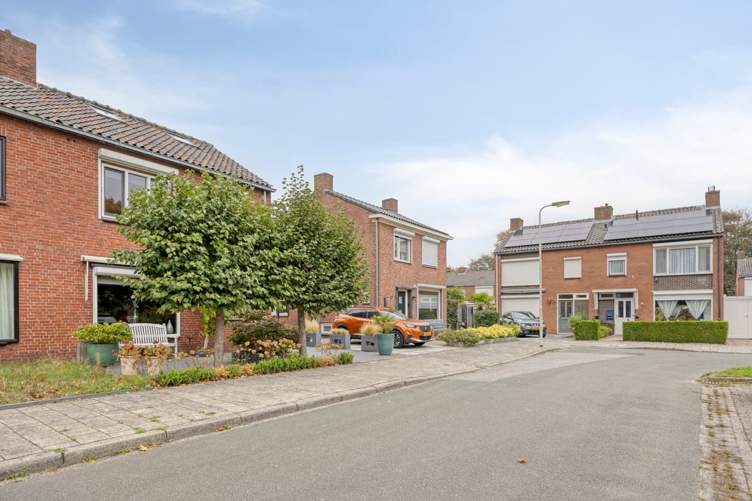 Foto 38 van Schubertlaan 25