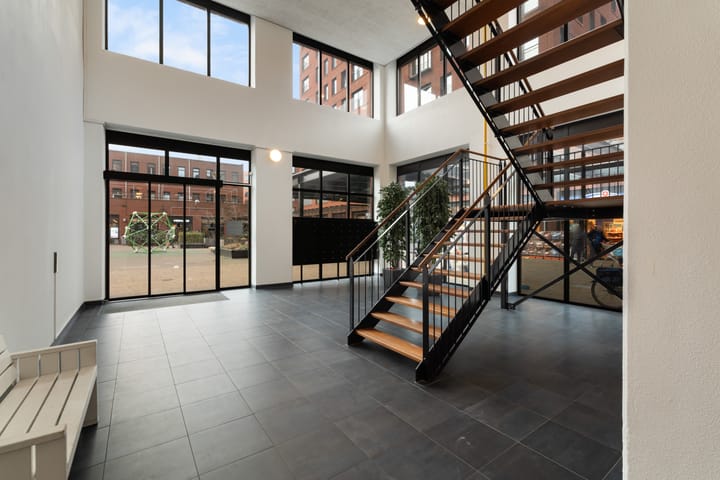 Foto 4 van Simon Carmiggelthof 87