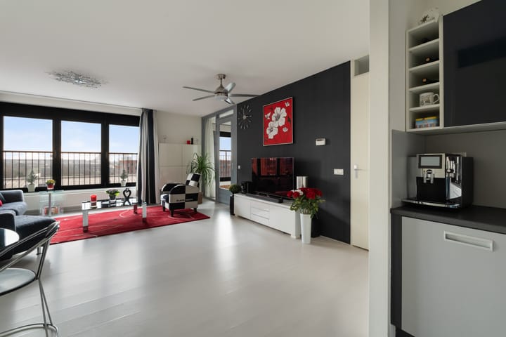 Foto 22 van Simon Carmiggelthof 87