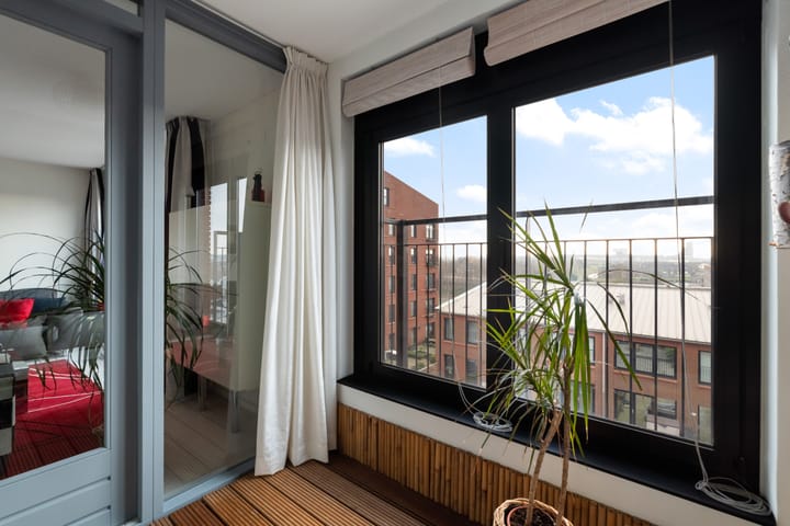 Foto 25 van Simon Carmiggelthof 87