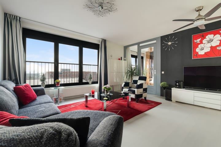 Foto 13 van Simon Carmiggelthof 87