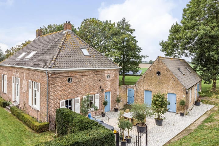 Photo 2 of Steenhovensedijk 17