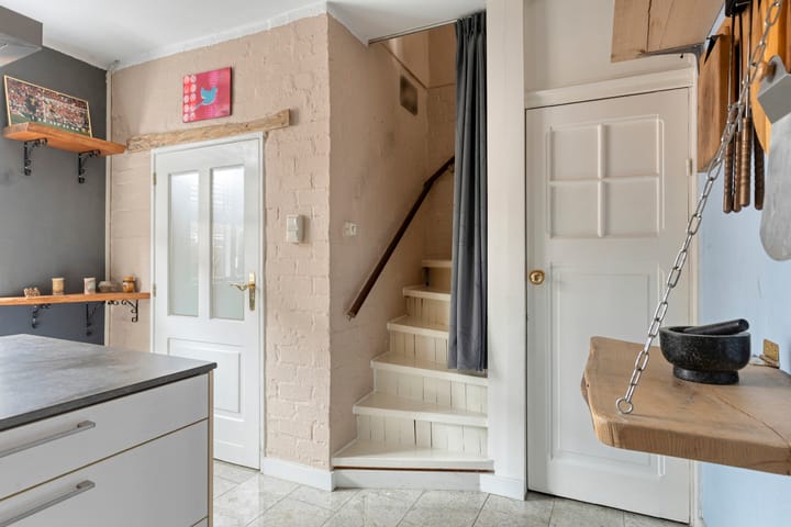 Photo 9 of Weversstraat 13