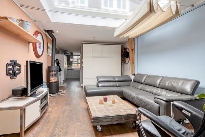 Photo 11 of Weversstraat 13