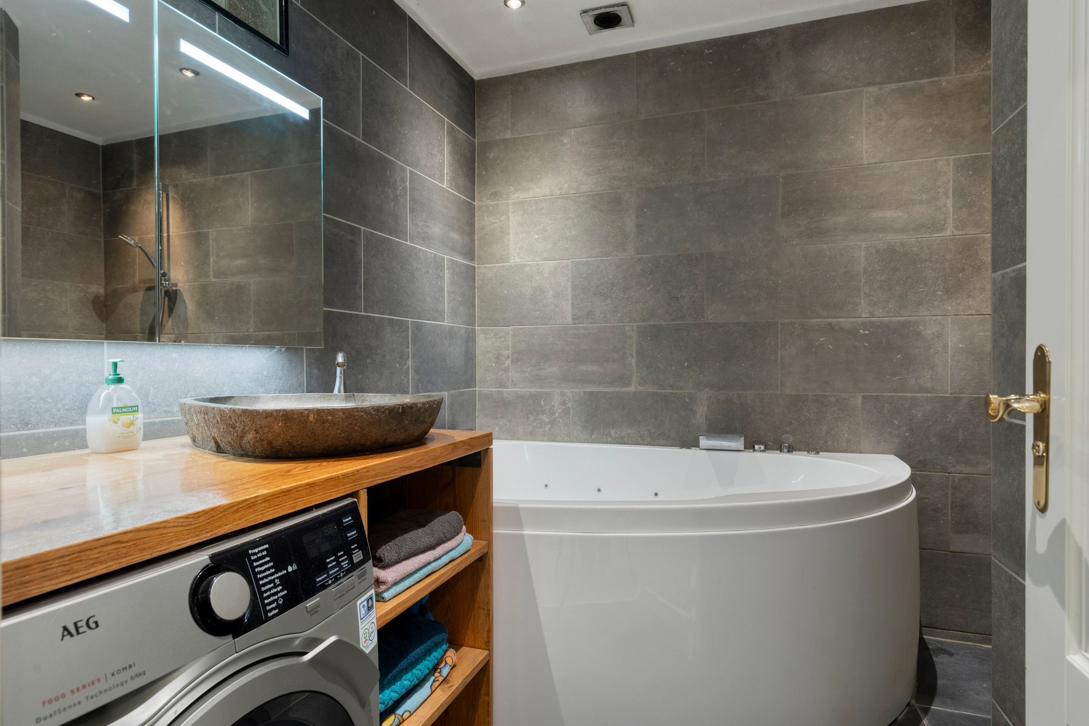 Photo 15 of Weversstraat 13