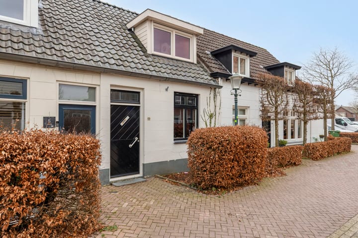 Photo 26 of Weversstraat 13