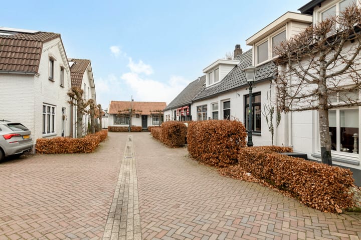 Photo 27 of Weversstraat 13