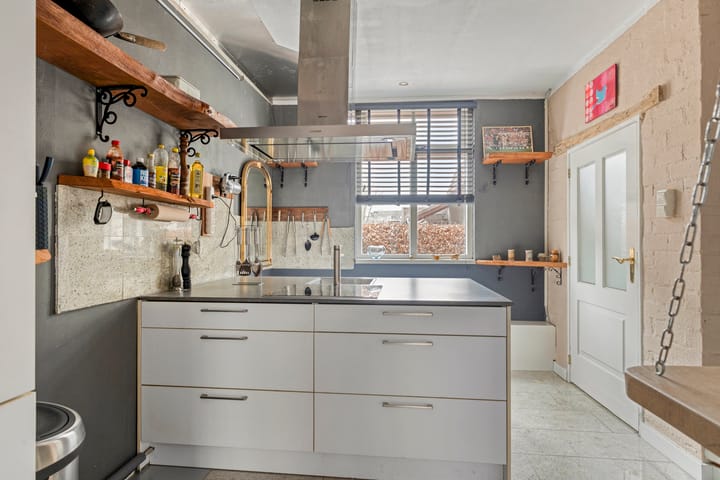 Photo 5 of Weversstraat 13