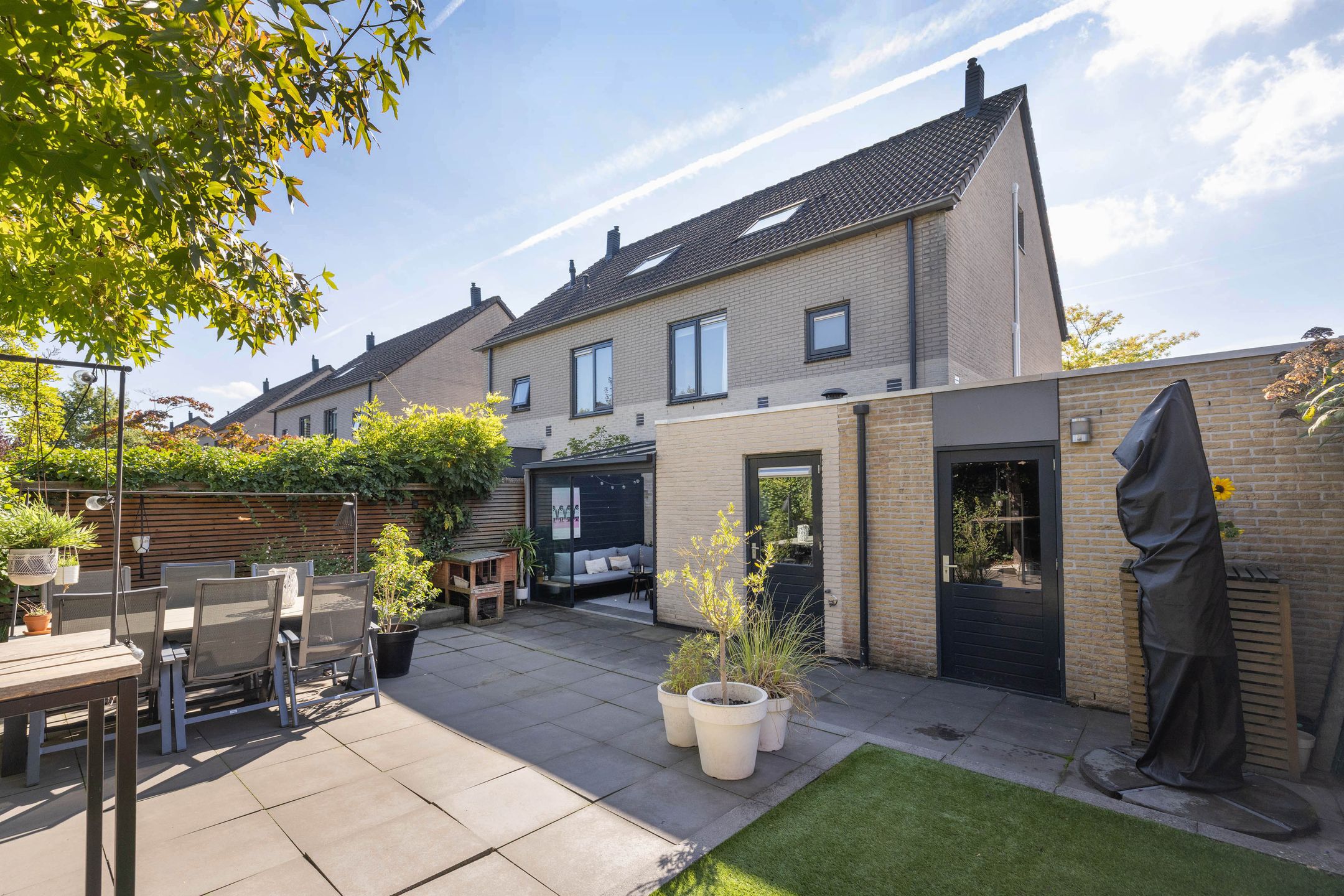 Photo 3 of Londenstraat 21