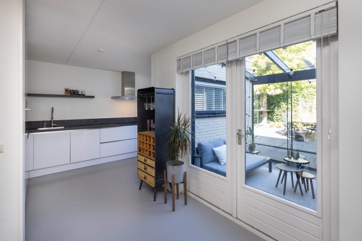 Photo 11 of Londenstraat 21