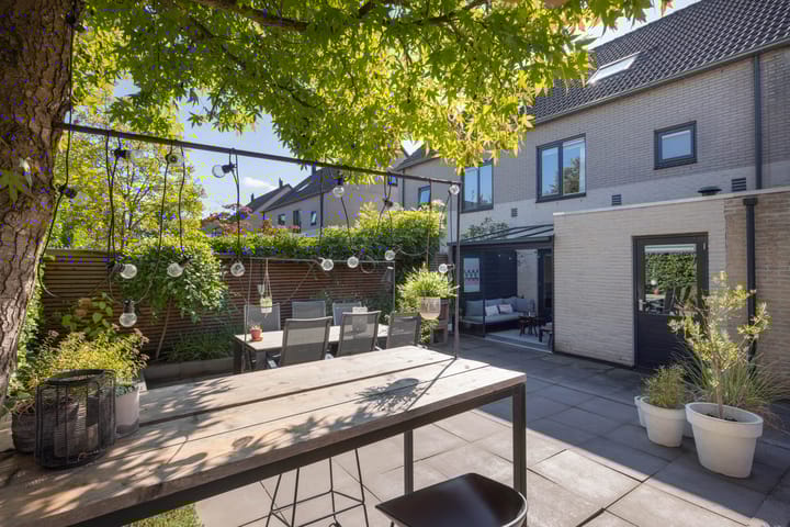 Photo 33 of Londenstraat 21