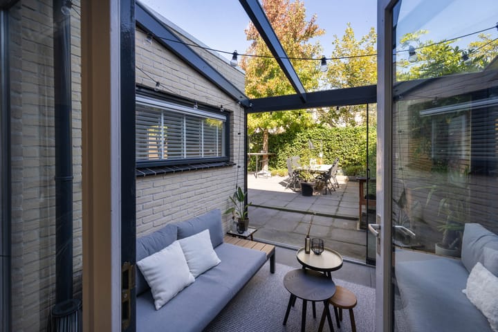 Photo 12 of Londenstraat 21