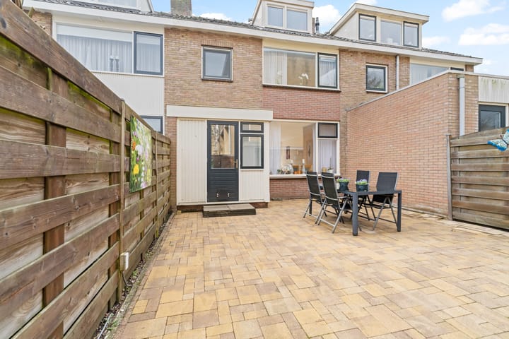 Foto 4 van Adama van Scheltemastraat 3