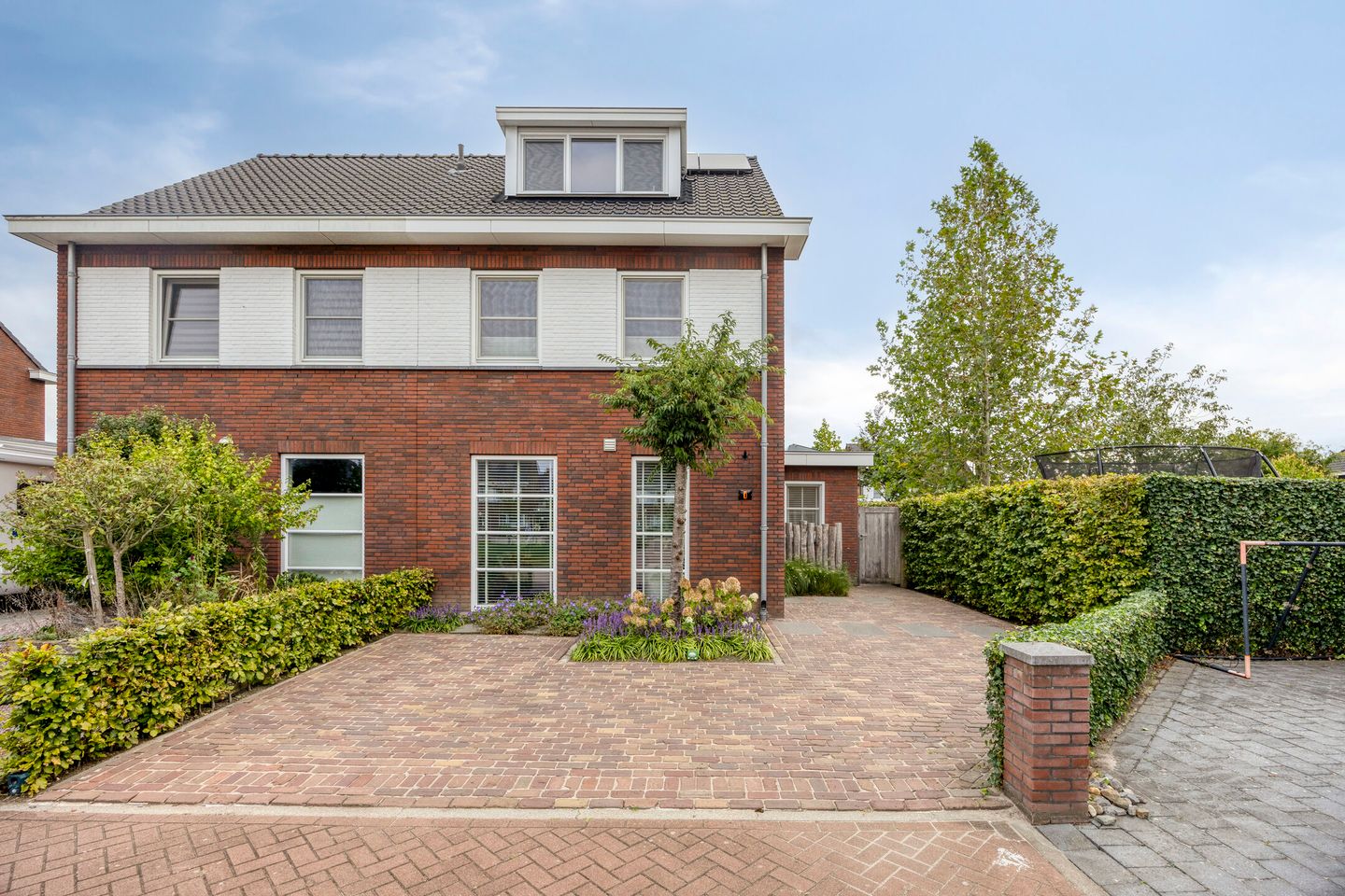 Foto 5 van Magnolia 8