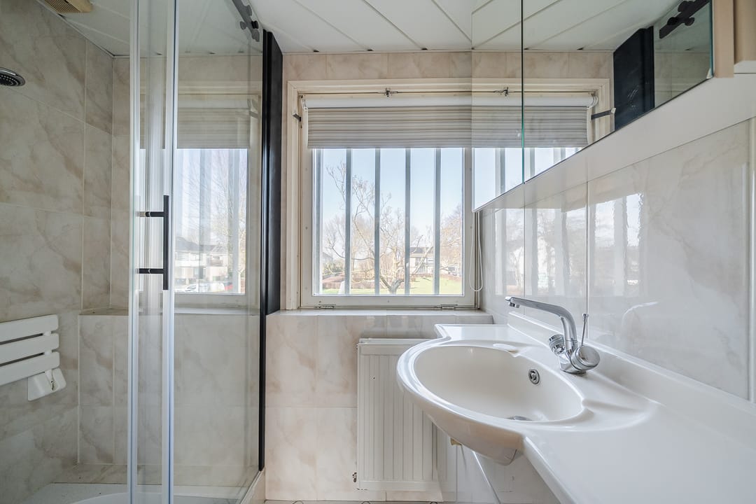 Foto 16 van Esdoornstraat 50