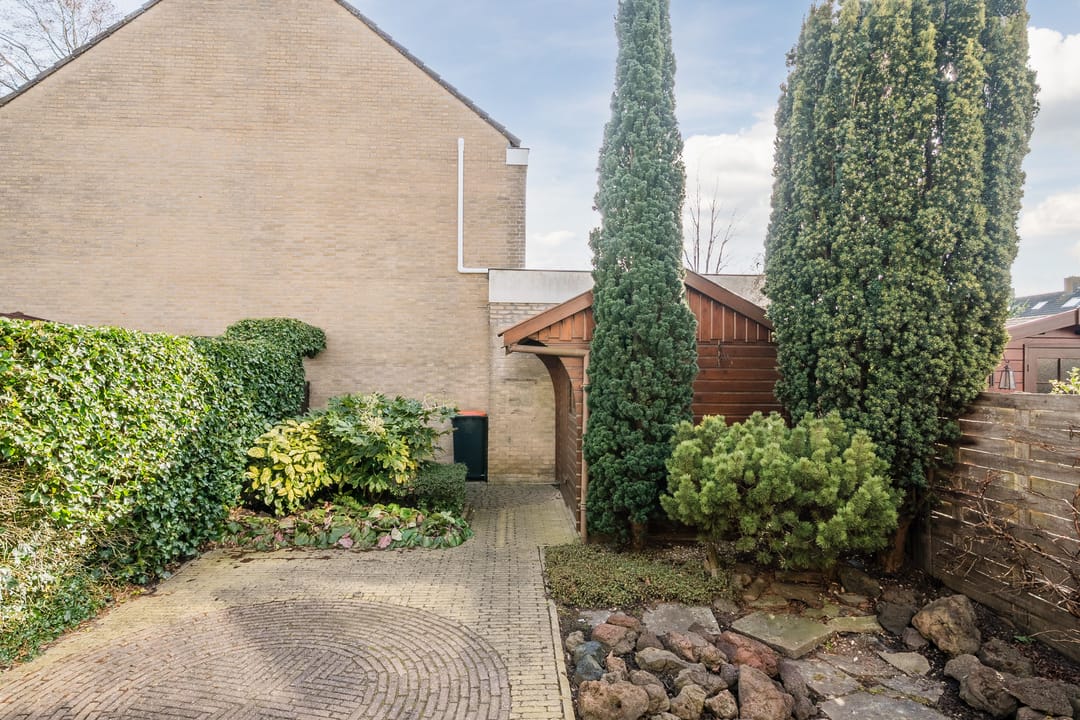 Foto 26 van Esdoornstraat 50