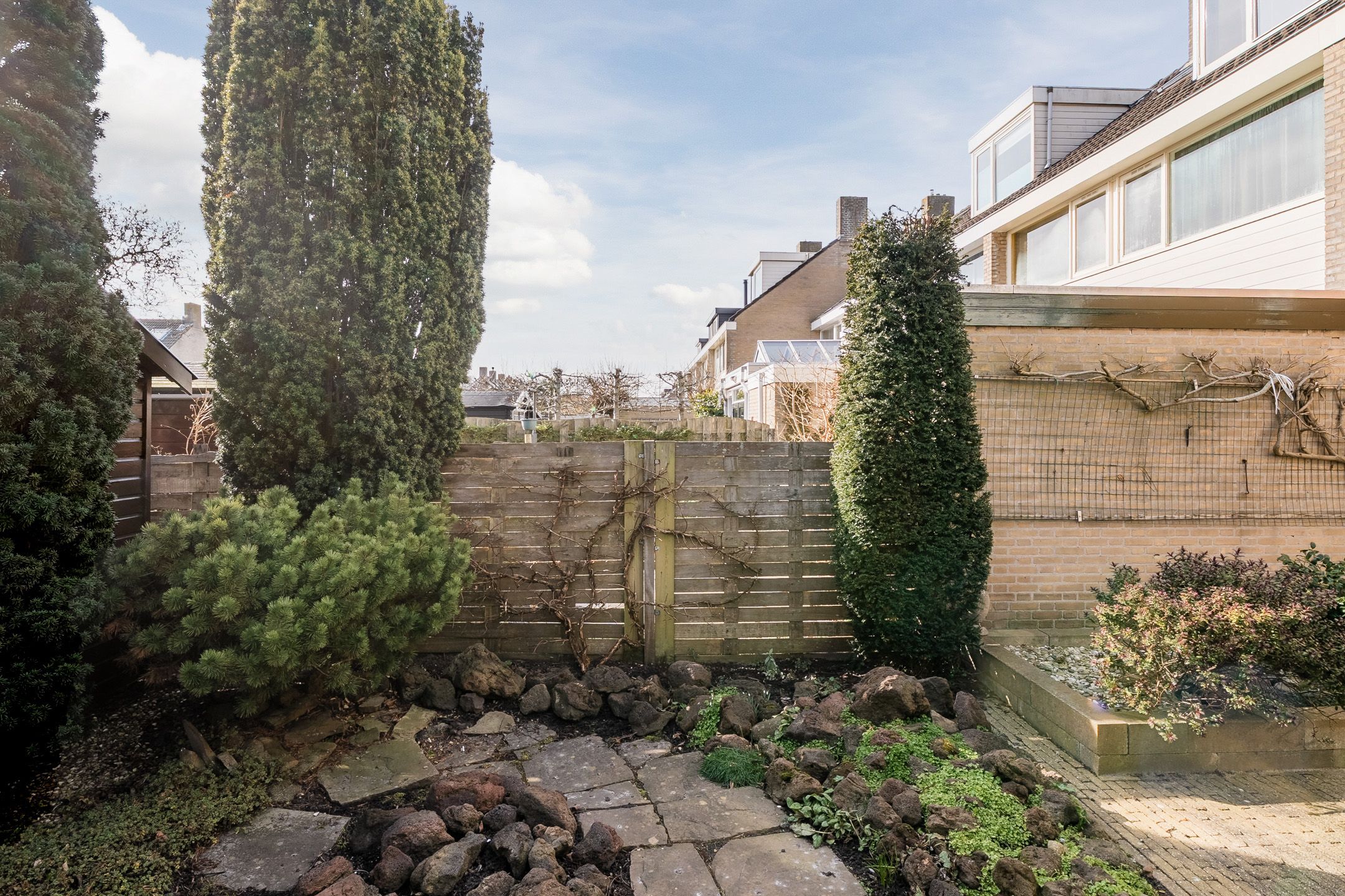 Foto 27 van Esdoornstraat 50