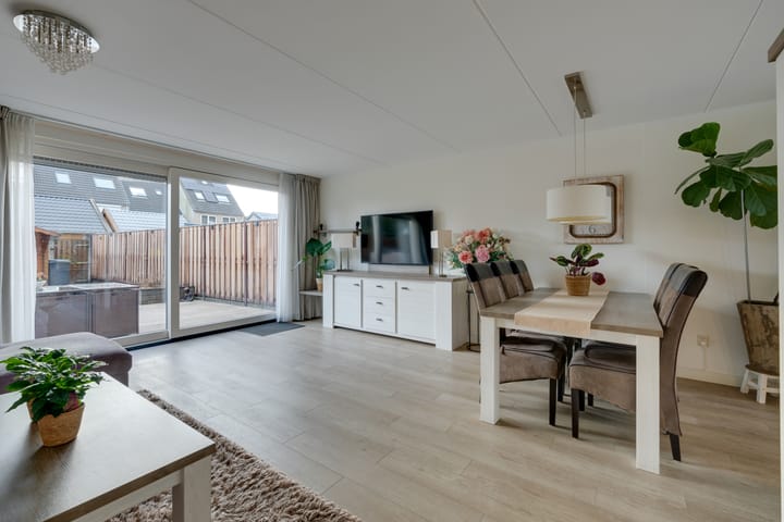 Foto 15 van Monteverdistraat 123