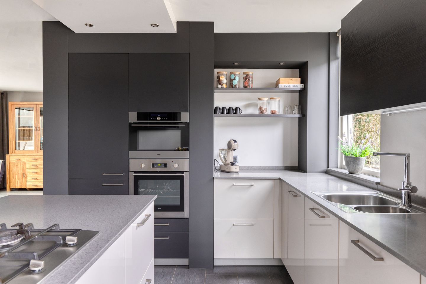 Foto 19 van Limburglaan 11