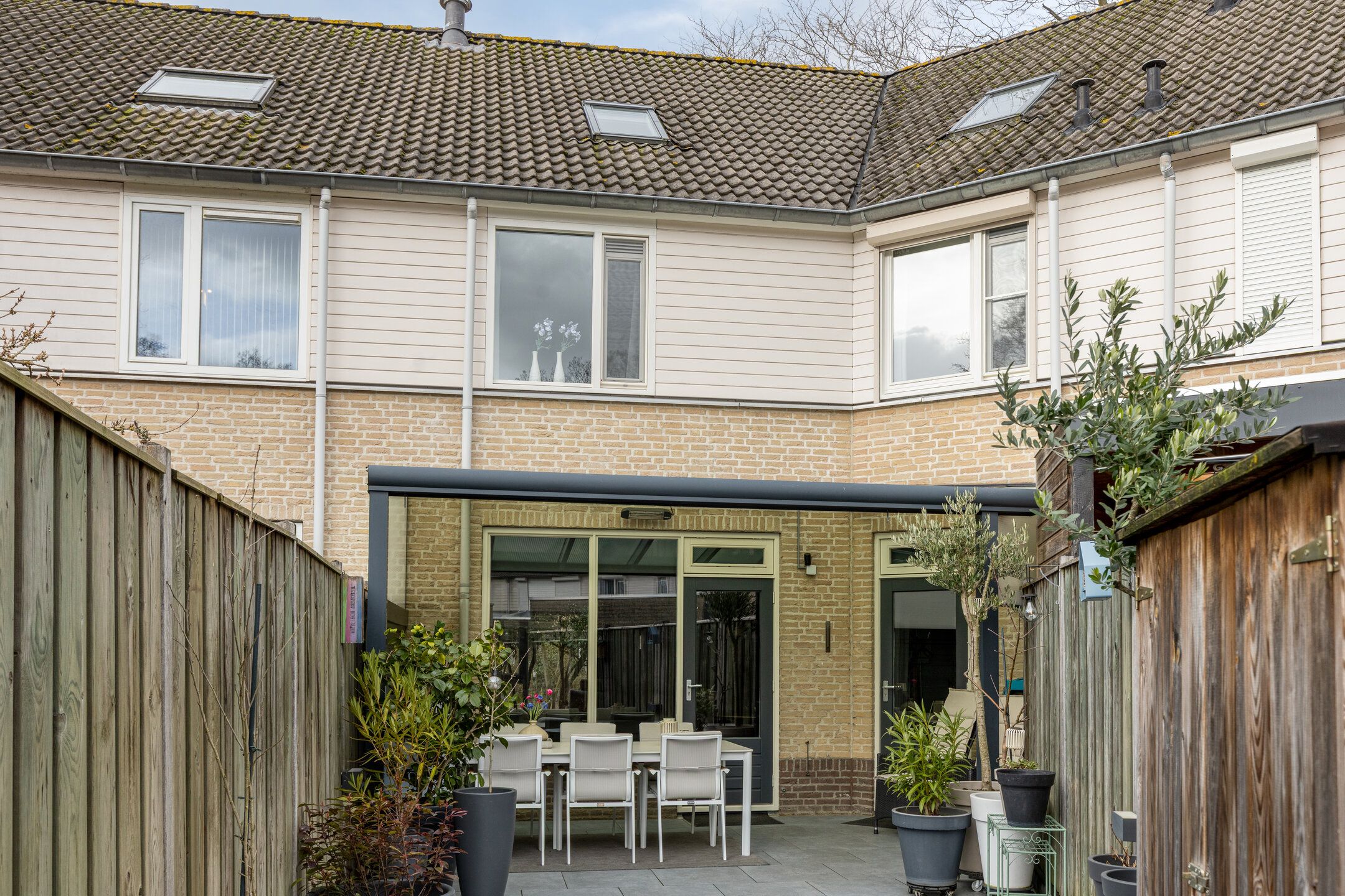 Foto 51 van Limburglaan 11