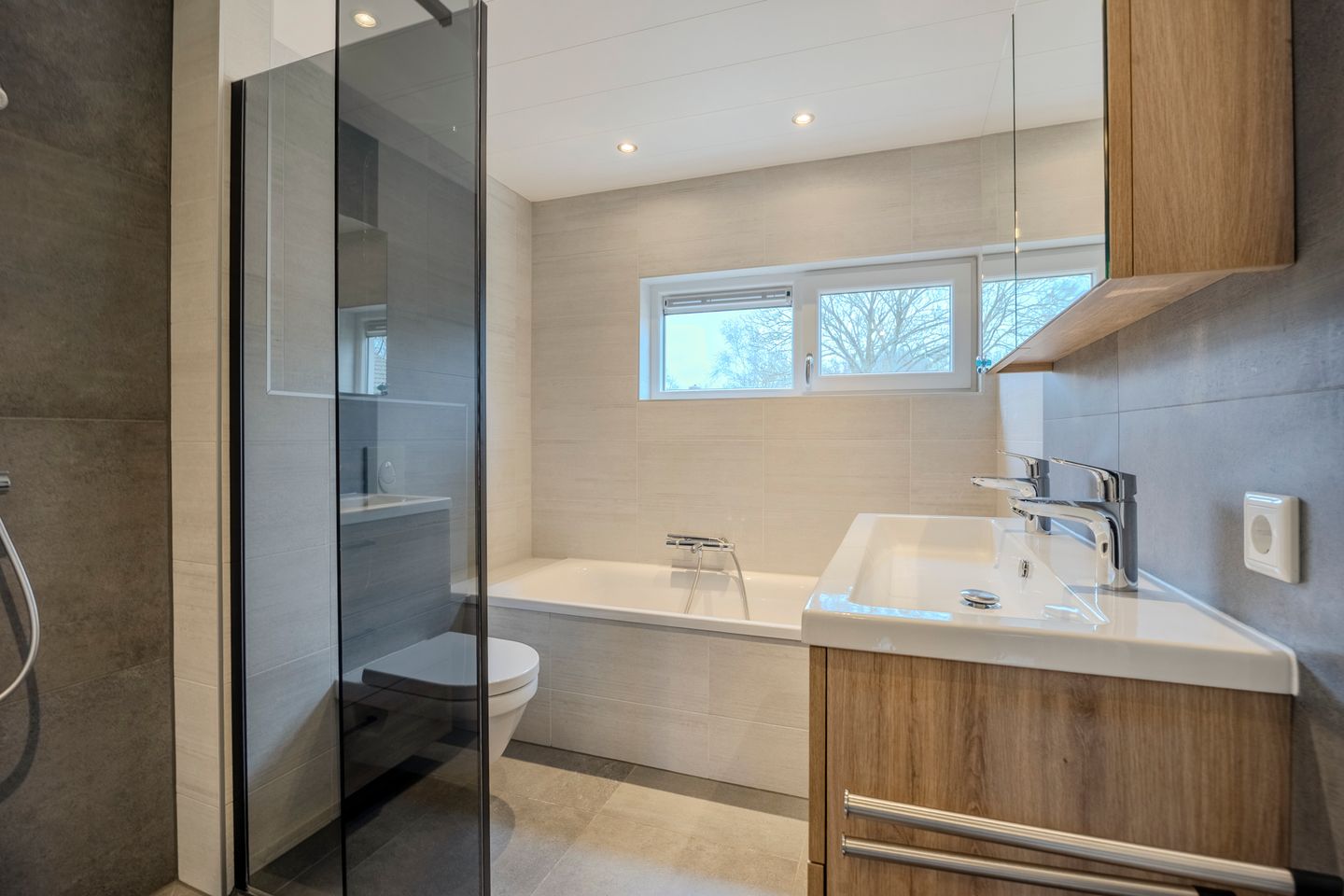 Photo 34 of Guido Gezellelaan 26