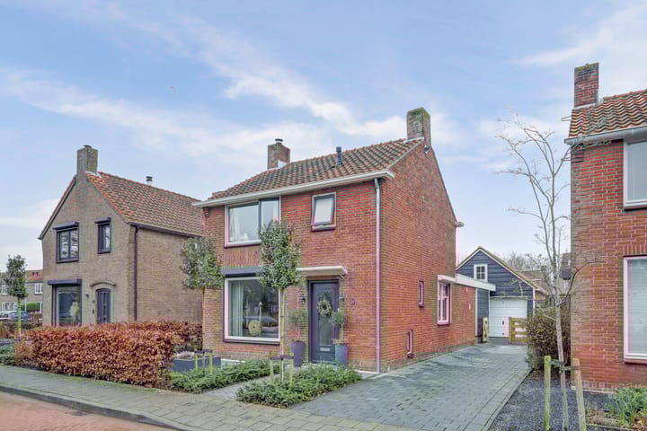 Burg Vogelaarstraat 27