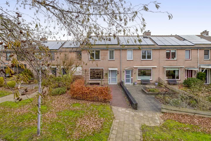 Graaf Willem II straat 65