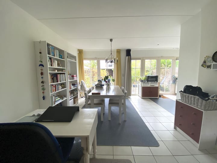 Foto 3 van Boterbloem 10